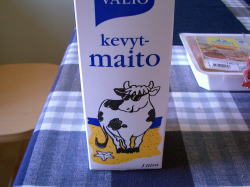 牛乳夏用パッケージ